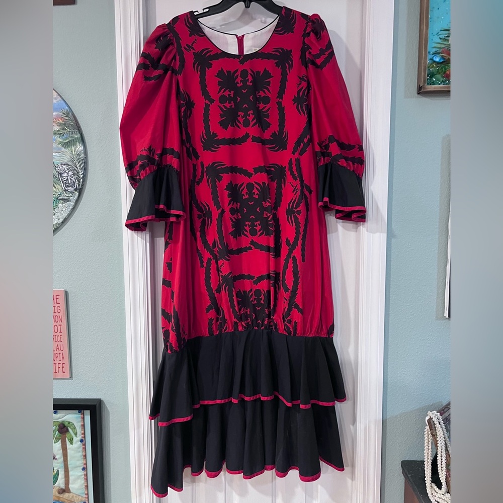 Vintage Mamo Howell Liberty House Hawaiian Muumuu Mumu Dress Red/Blk Quilt 18/20